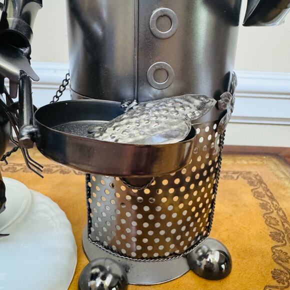 Lady Chef Frying Fish Fisherman Charcoal Metal Wine Bottle Holder NEW - Picture 4 of 7